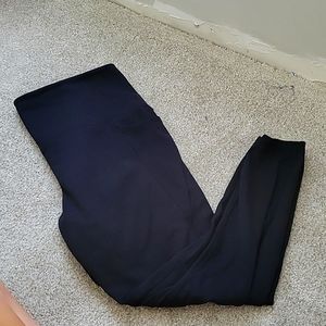 Black 7/8 leggings!